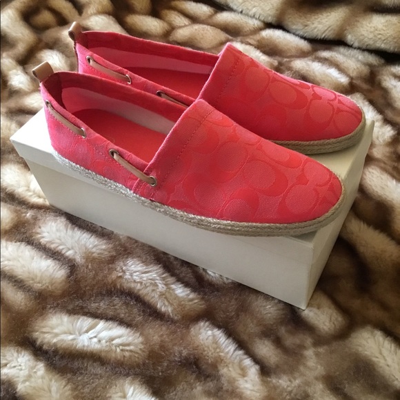 COACH CANVAS AND LEATHER MELON ESPADRILLES - Picture 6 of 7